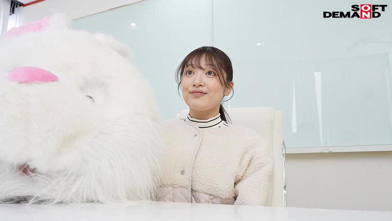 着ぐるみバイトAVデビュー 素直で優しいスーツアクター女子の人より変わってたことは、、、ドM過ぎて、初心を脱ぎ捨ててました。及川莉央(22)パイパン