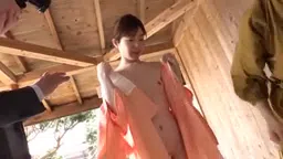 【小春まり】青姦でエロすぎるおもてなしの瞬間が楽しめる!